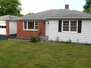 101 Shear Hill Rd, Mahopac, NY 10541