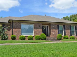 504 Pond Apple Rd, Clarksville, TN 37043