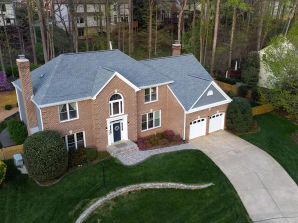 12628 Plow Ct, Fairfax, VA 22030