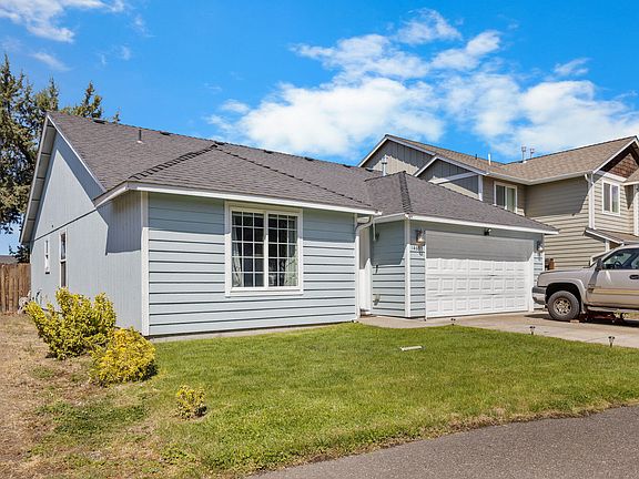 2nd image of 1468 SW 27th St
