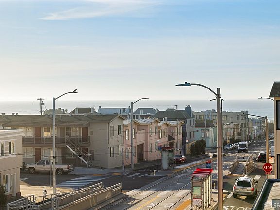 2nd image of 3100 Taraval St APT 6