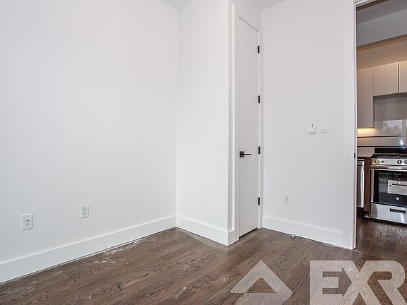 5th image of 799 Ocean Ave #2A