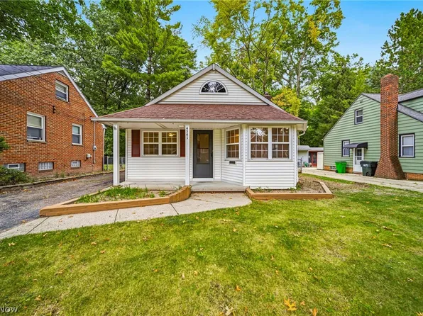 4541 Emerson Rd, South Euclid, OH 44121
