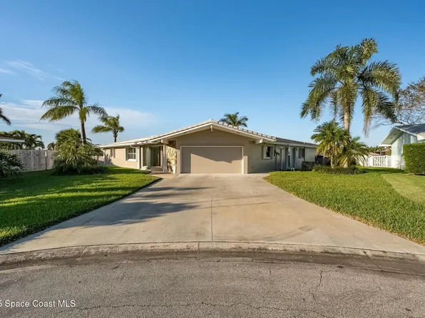 132 Yacht Haven Dr, Cocoa Beach, FL 32931