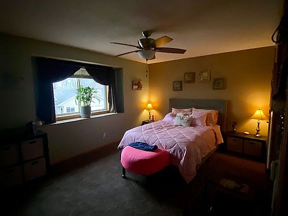 3rd image of 1244 Island Dr