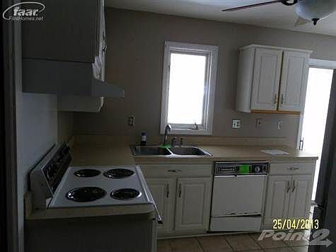 4th image of 1937 Laurel Oak Dr