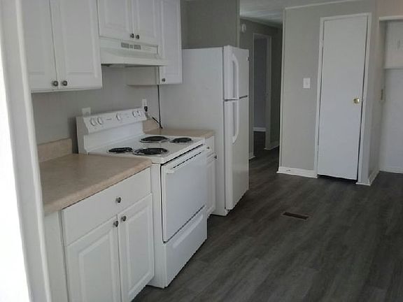 5th image of 25 Bridgette Blvd