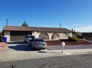 14343 Woodland Dr, Victorville, CA 92395