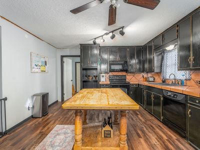 423 Fm 182, Quitman, TX, 75783