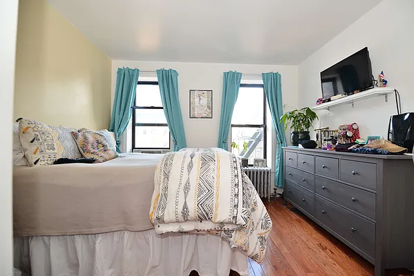 Rented by J Misrahi Realty Corp | media 13