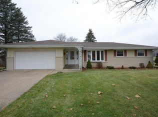 4315 N 145th St, Brookfield, WI 53005