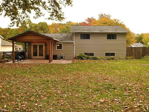 4th image of 8674 Ashwood Dr