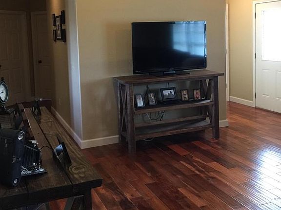 4th image of 10241 E Gate Cir