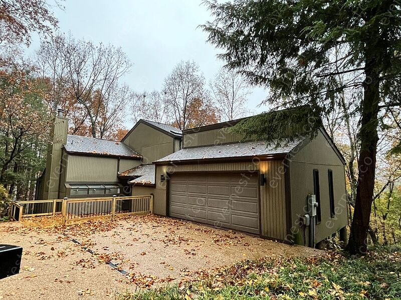 1st image of 207 Wildflower Way