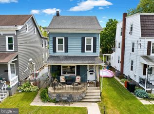 28 Front St, Mohnton, PA 19540