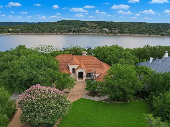 24729 Travis Lakeside Cv, Spicewood, TX 78669