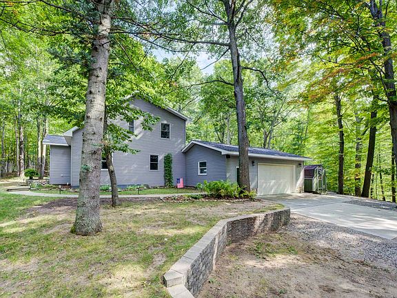 2nd image of 10019 Skiver Rd