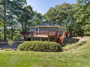 26 Robert St, Clinton, MA 01510