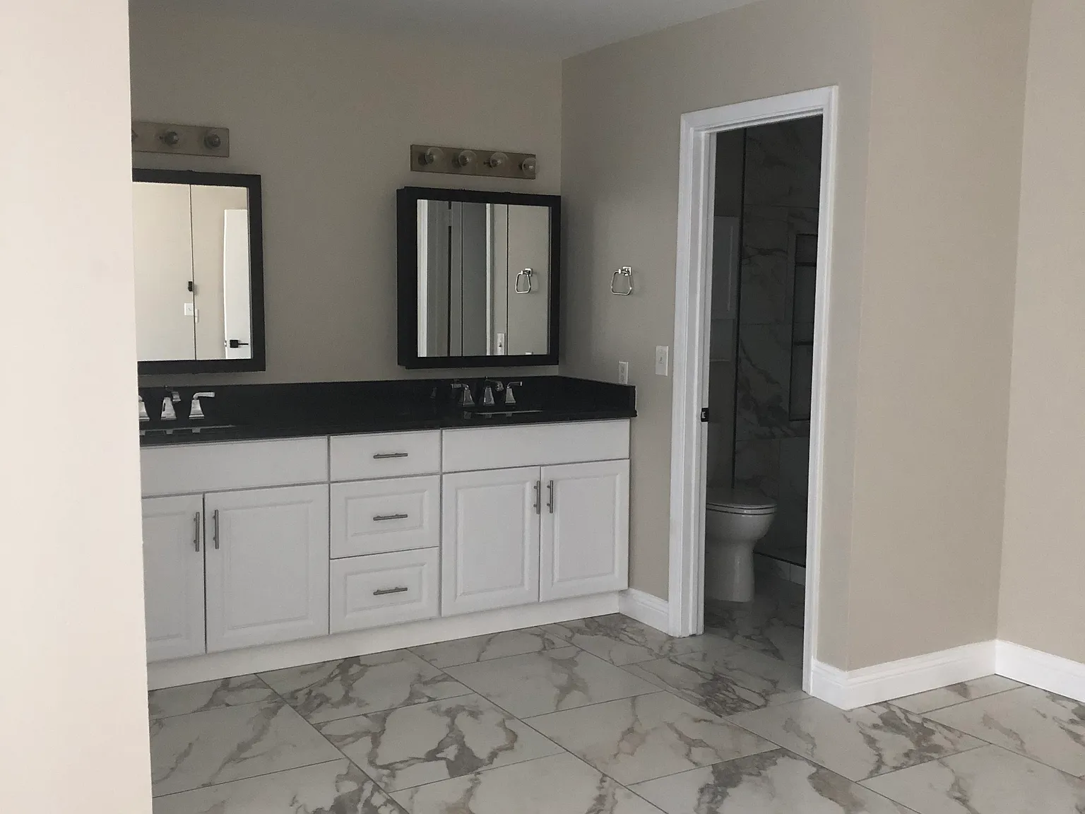 3 bed, 1905 sqft, $2,650 — Photo 4