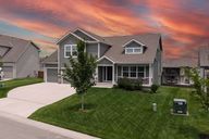 photo property thumbnail