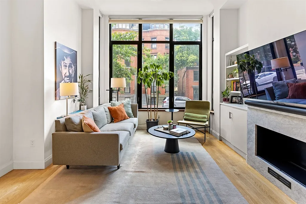 2 bed, 2.5 bath, 1412 sqft, $7,500 — Photo 2