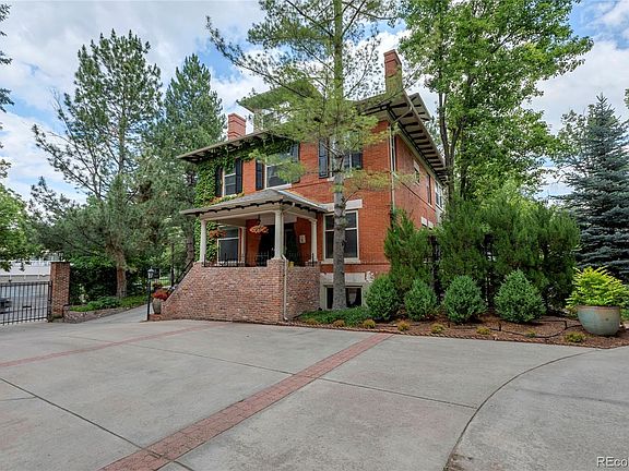 3rd image of 1520 E 12th Avenue