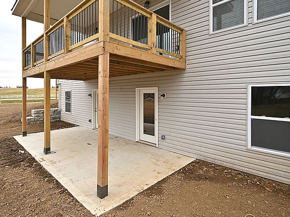 3rd image of 106 Ryan Ct
