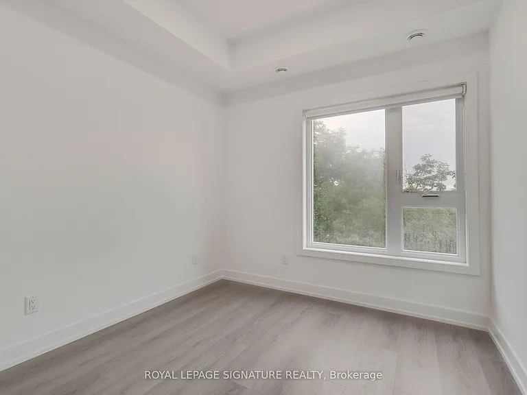 16 Melbourne Ave #316C — Photo 20