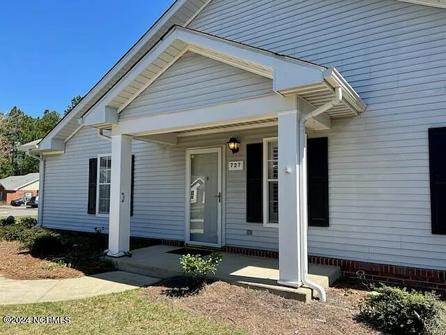2 bed, 1.0 bath, 920 sqft, $1,650 — Photo 3