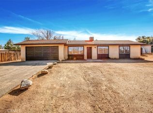 56205 Navajo Trl, Yucca Valley, CA 92284