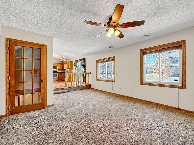 9125 Prestwick Ct N — Photo 10
