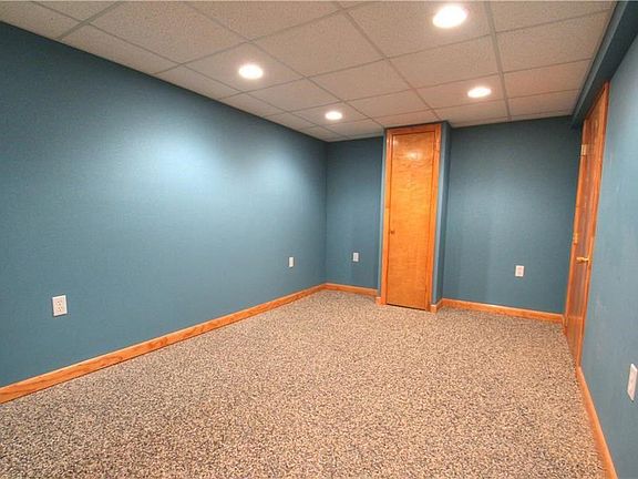 5th image of 24801 Hazelmere Rd
