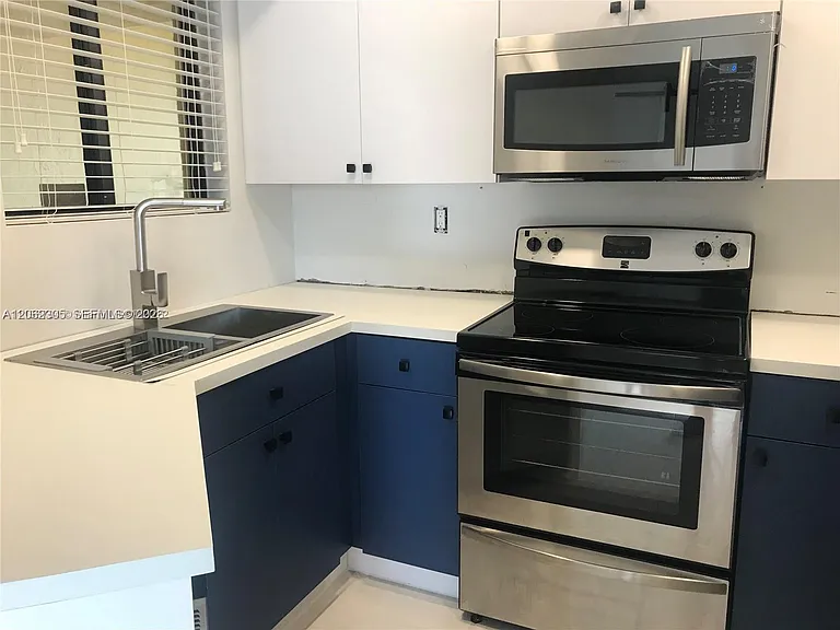 8205 SW 152nd Ave #FPH3 — Photo 11