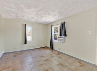 222 Hendrix Rd NW, Albuquerque, NM 87107