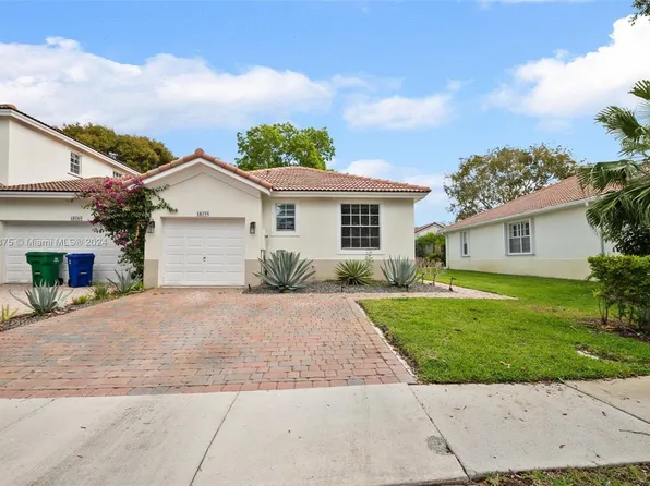 18755 SW 27th Ct, Hollywood, FL 33029