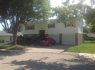 10 Regency Sq, Tipp City, OH 45371