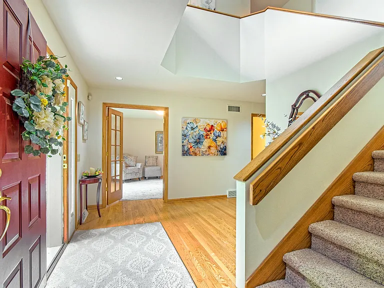 7126 New Washburn Way — Photo 36