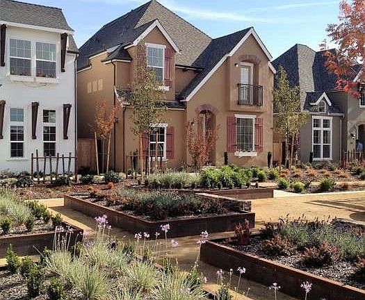 5th image of 1080 Provence Village Dr