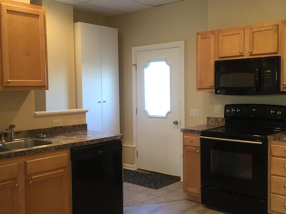 Front Door going into Kitchen