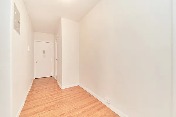 Rented by Living New York | media 7