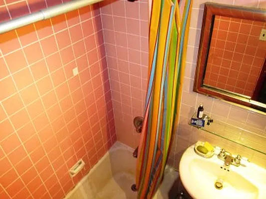 Rented by New York Realty Minimax Inc | media 26