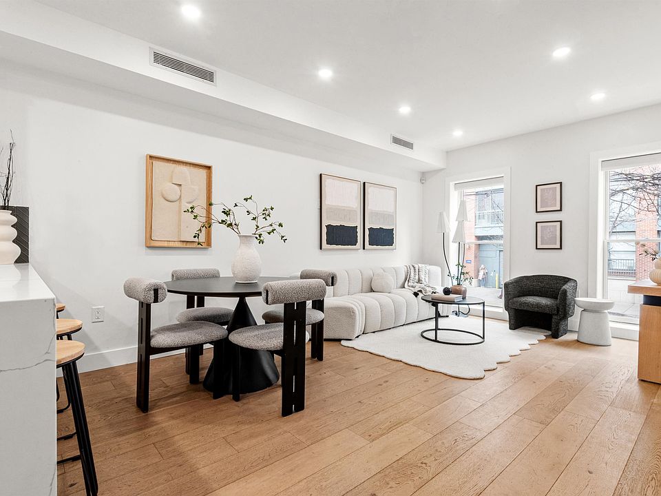1st image of 223 Montgomery St #1