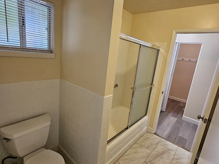 1240 Klee Ct — Photo 12