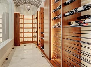 832 Kuhlman Rd, Houston, TX 77024