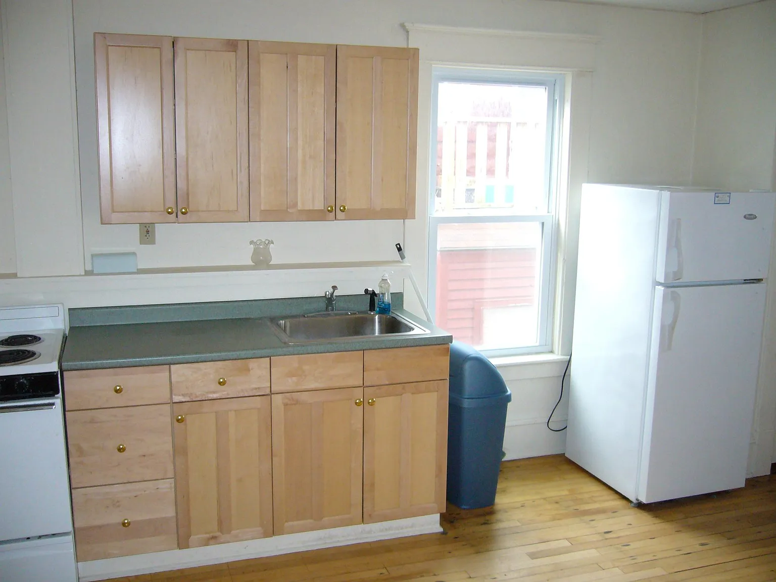 3 bed, $2,700 — Photo 4