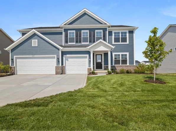 6812 Tucson Rd, Schererville, IN 46375