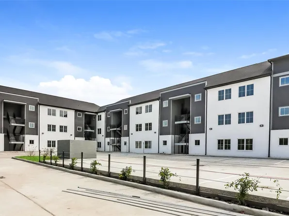 Brandon Luxury Living