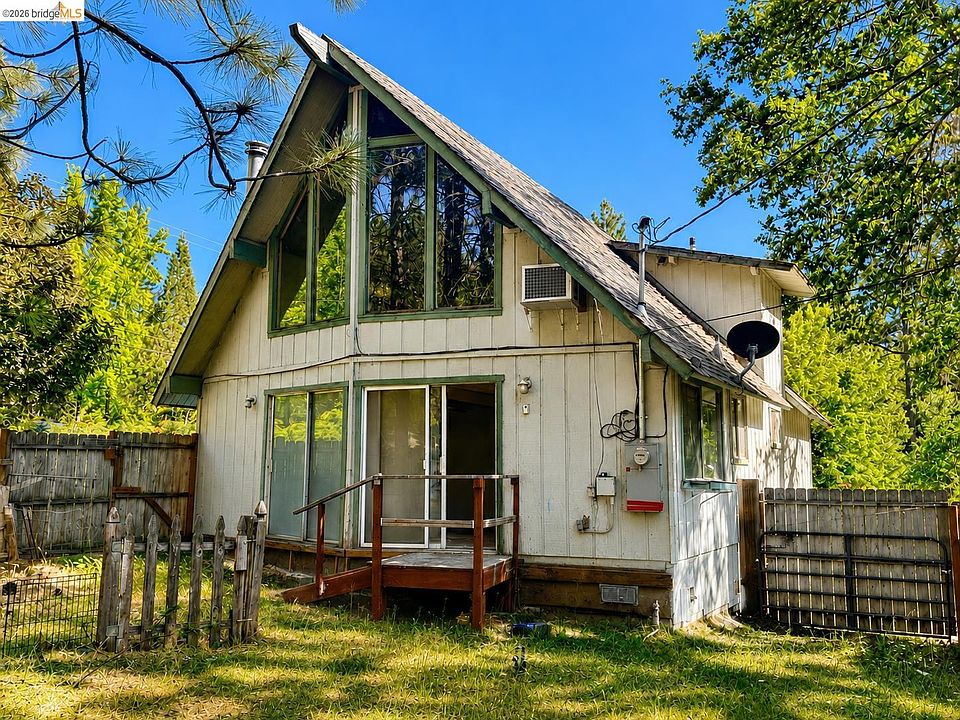 1st image of 22036 Crystal Falls Dr
