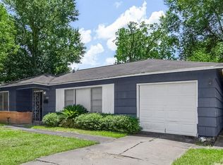 5770 Belarbor St, Houston, TX 77033