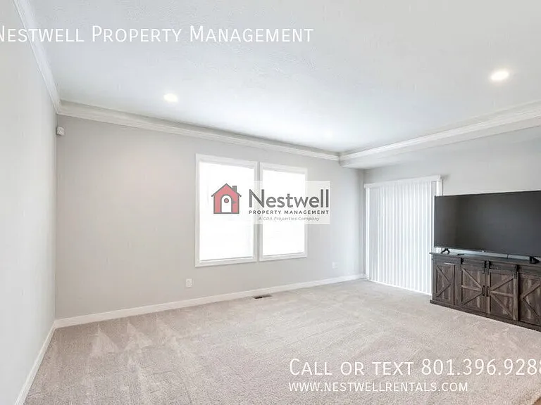 5452 W Clouds Rest Ln — Photo 5
